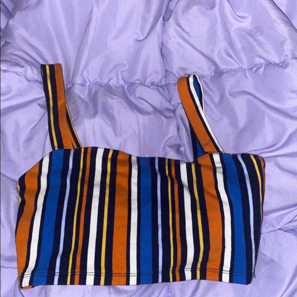 Crop tops